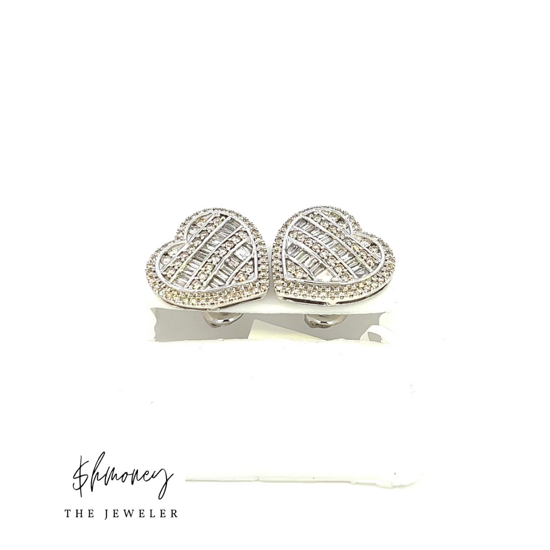 BAGUETTE HEART EARRING - $hmoney The Jeweler