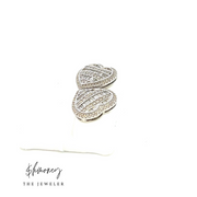 BAGUETTE HEART EARRING - $hmoney The Jeweler